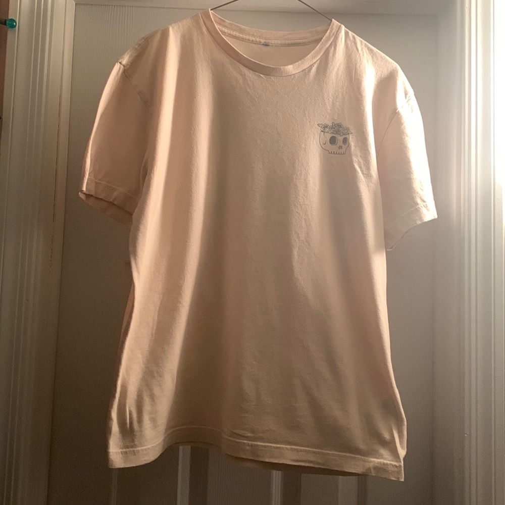 Graphic tee
